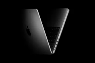 جهاز ماك بوك برو MacBook Pro من آبل