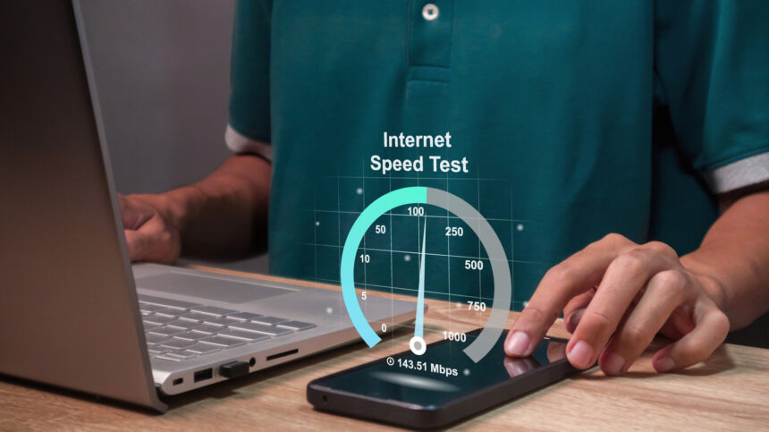 شرح الفرق بين سرعة الإنترنت Mbps وسرعة نقل الملفات MB/s