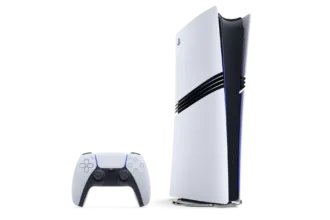 جهاز PS5 Pro مع ذراع DualSense